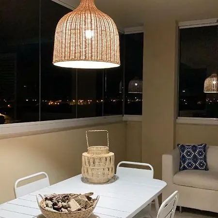Blue House Apartment *